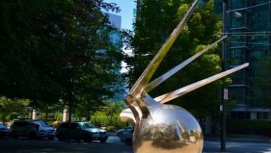 مجسمه "نیاز" کامبیز شریف در مرکز شهر ونکوور کانادا نصب شد لینک : https://asarartmagazine.ir/?p=17387 👇 سایت : AsarArtMagazine.ir اینستاگرام :‌ instagram.com/AsarArtMagazine تلگرام : t.me/AsarArtMagazine 👆